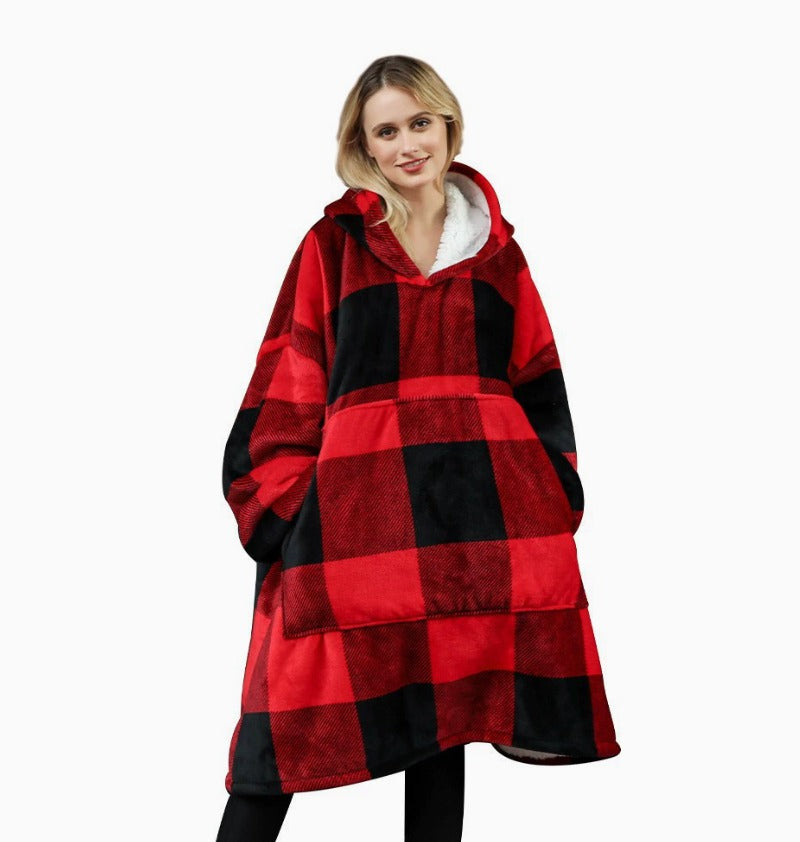 Le Sweat-Plaid oversize à capuche, coloris grands carreaux rouges et noirs